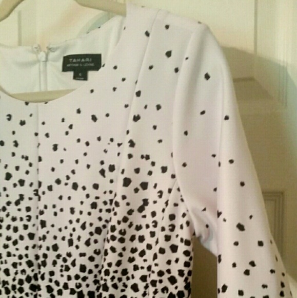 NWOT TAHARI Ombre skuba dress long sleeves - Picture 4 of 5